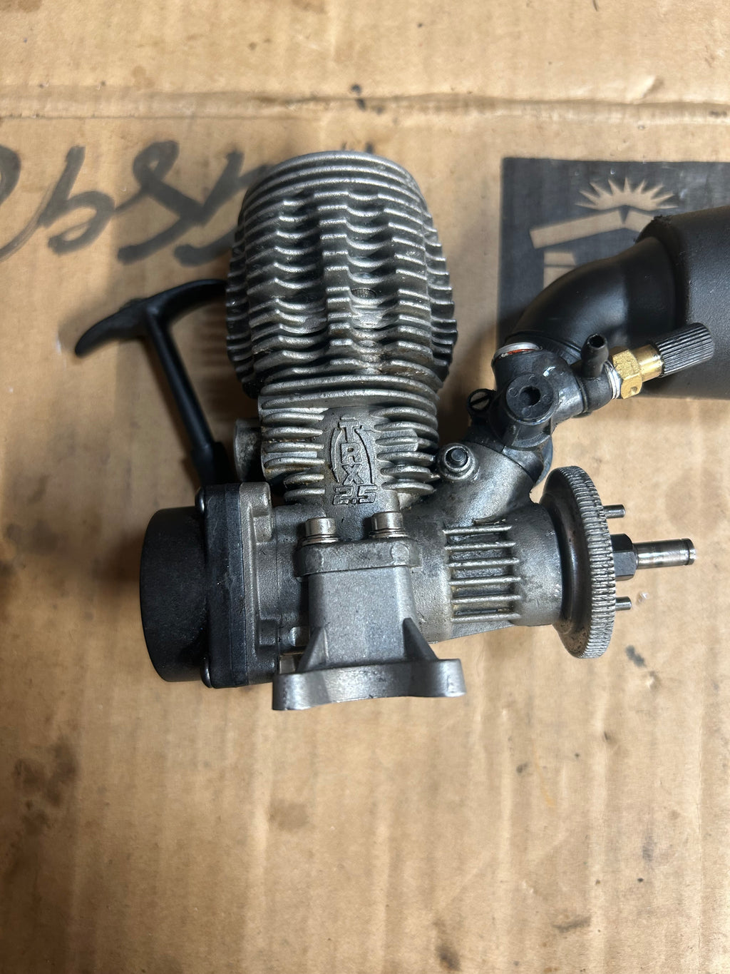 Original Traxxas TRX 2.5 Nitro RC Engine GREAT COMPRESSION AND RUNS GREAT